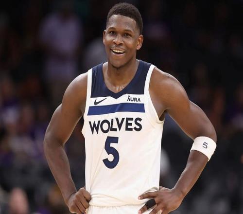 阿斯：苏契奇态度不佳，精神恍惚，可能在冬窗离开皇家社会（阿斯：苏契奇被指态度欠佳、心神不宁，或在冬窗离开皇家社会）