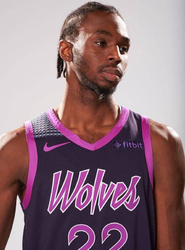 弗拉霍维奇面临长时间休战，意媒：尤文正在关注吉拉西（弗拉霍维奇或将长期伤停，意媒称尤文盯上吉拉西）