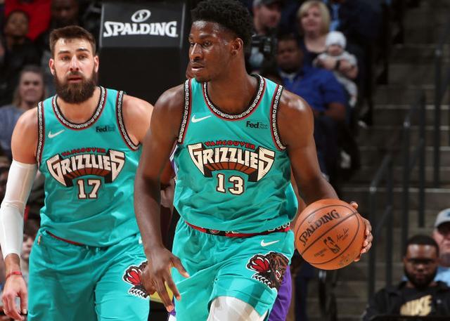 维尼修斯在所有体育场继续制造混乱（维尼修斯在各大球场依旧掀起风波）