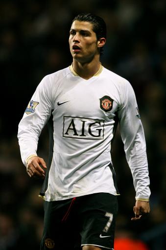 连续三场燃尽局！哈登31+5+8+2难救主，快船三节投降28分惨败魔术（三连崩！哈登砍31+5+8+2仍难回天，快船三节缴械28分惨负魔术）