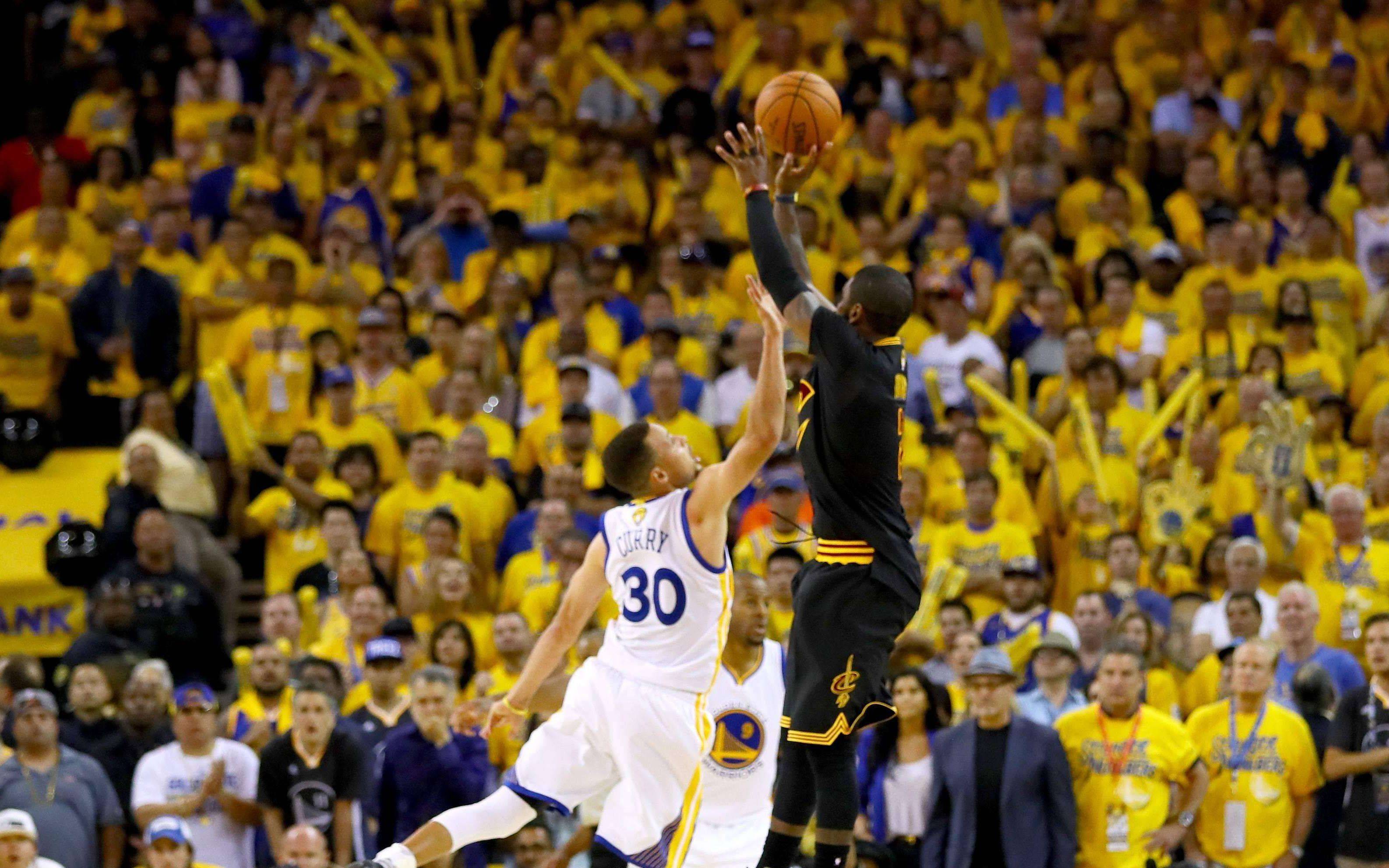 德保罗：梅西的表现无法解释，你只要尽情享受就行（德保罗：梅西的神奇无需解释，只管欣赏就好）