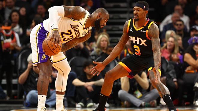 但在关键的 但在关键的